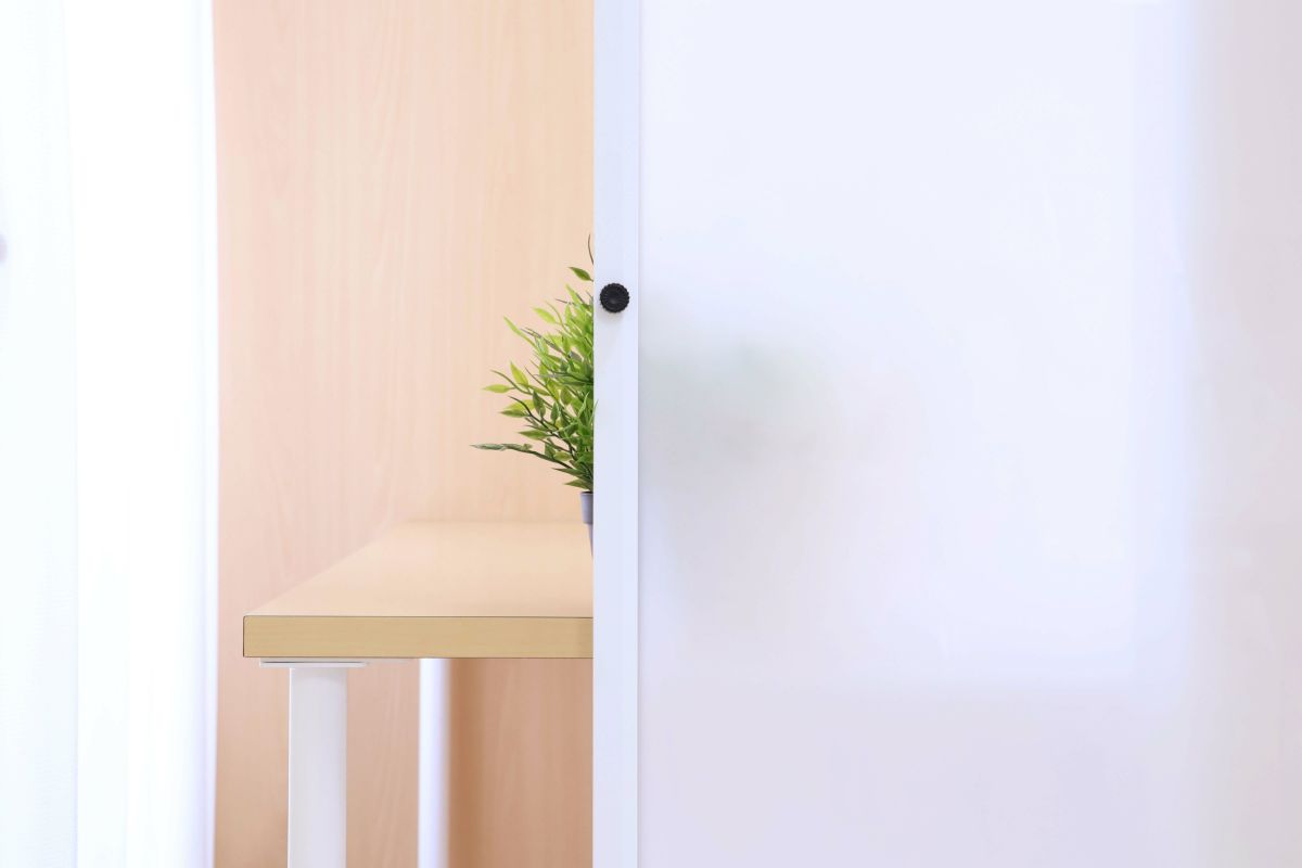 アール・エフ・ヤマカワ スリムライトパーティション スライドドア 半透明◆SLT-SDDR